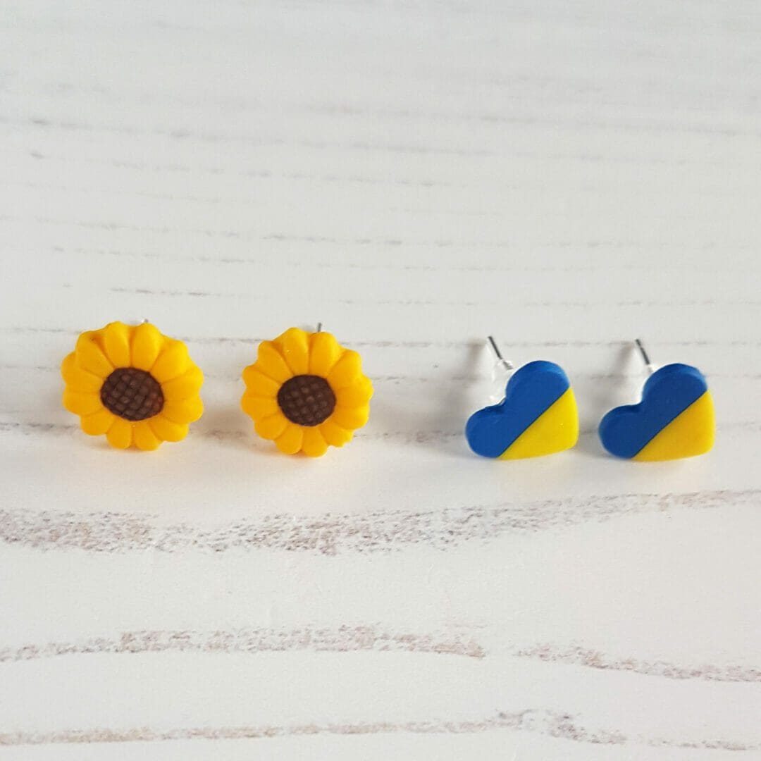 Ukraine flag hearts & sunflowers stud pack 50% OF SALES DONATED TO CHARITY - Image 3