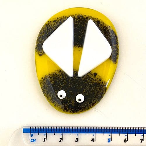 Bee Pocket Hug - Image 6