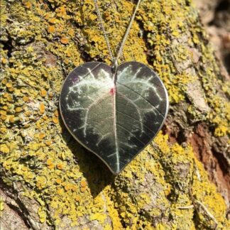 Cyclamen leaf silver necklace