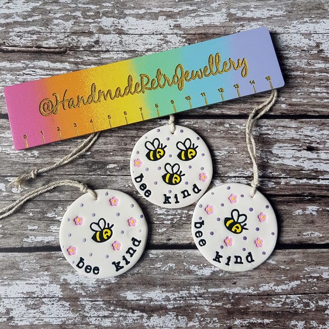 "Bee Kind" or "Bee Happy" hanging decoration, bees, flowers