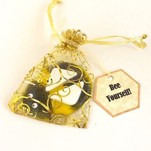 Bee Pocket Hug - Image 3