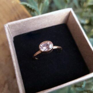 Morganite and Rose Classic Textured Gold Ring