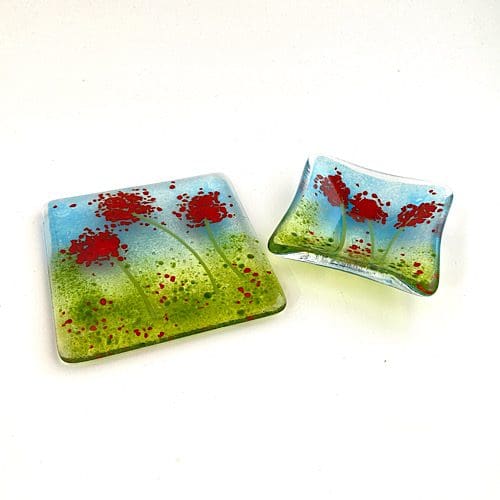 Red Flower Burst Coaster and Dish Set - Image 2