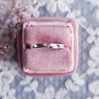 Handmade Sterling Silver Mobius Ring