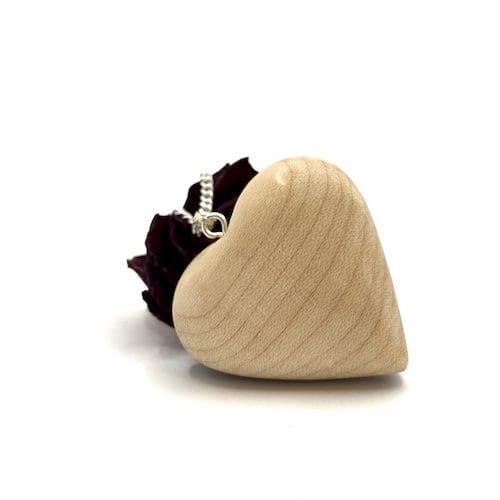 Ebony and Maple wooden heart necklace - Image 3