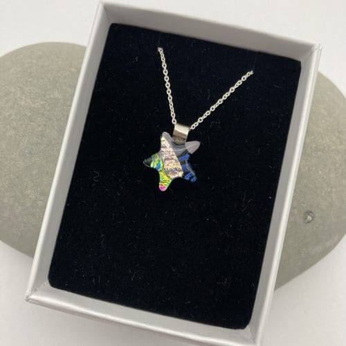 Small star shaped dichroic glass necklace - Image 2