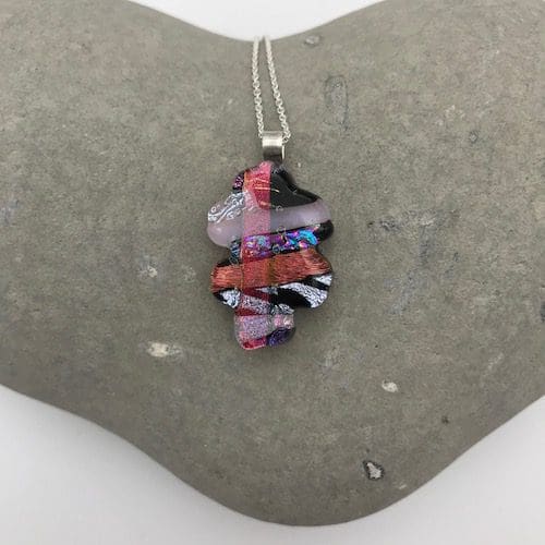Oak leaf shaped mosaic dichroic glass pendant - Image 4