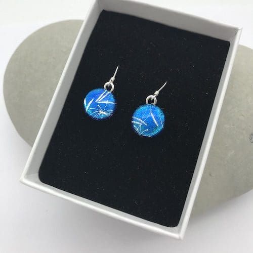 Dandelion pattern dichroic glass dangly earrings - Image 2