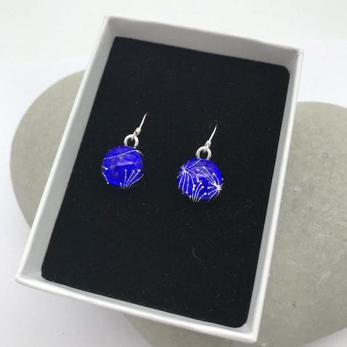 Dandelion pattern dichroic glass dangly earrings - Image 5
