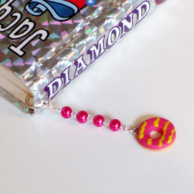 Rainbow cake slice / Jammy Biscuit / Iced Ring Biscuit Bookmark - Image 2