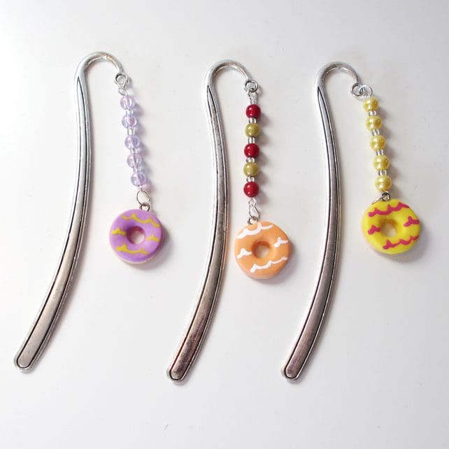 Rainbow cake slice / Jammy Biscuit / Iced Ring Biscuit Bookmark - Image 3