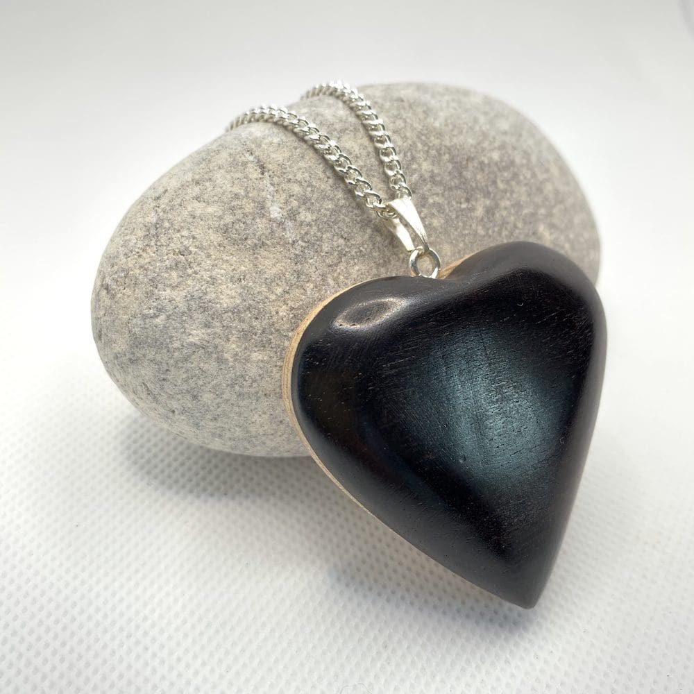 Ebony and Maple wooden heart necklace - Image 5