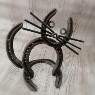Horseshoe Cat