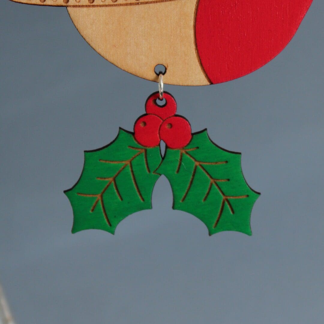Hand Painted Robin Wooden Hanging Decoration with Hawthorn Flower or Holly - Image 2