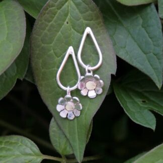 Sterling silver daisy earrings