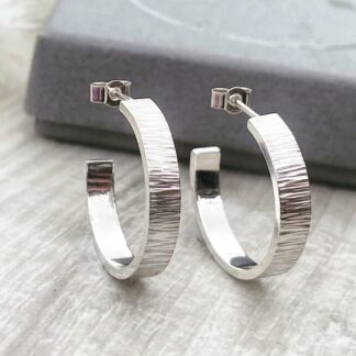 Half hoop hammered earrings
