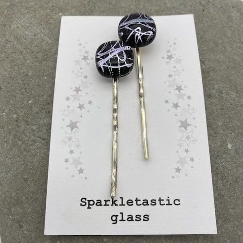 Silver swirl pattern hair grips - Image 8