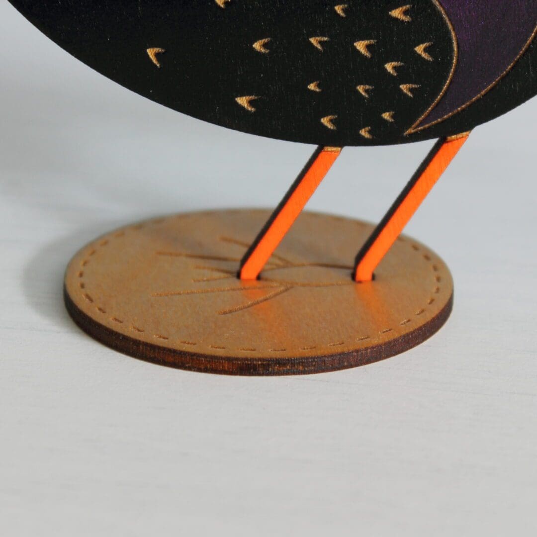 Standing Wooden Starling Decoration - Etched and Hand Painted - Image 5