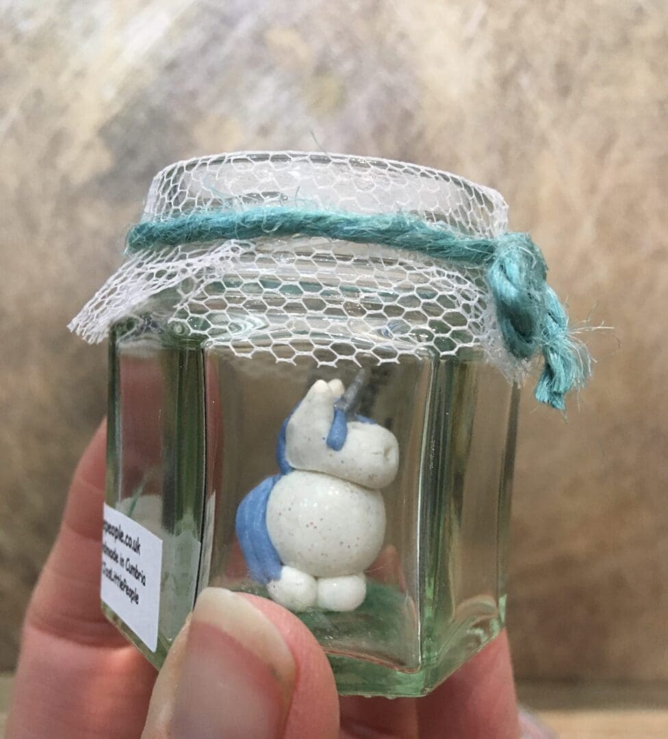 Unicorn pet unicorn collectable clay figure - Image 4