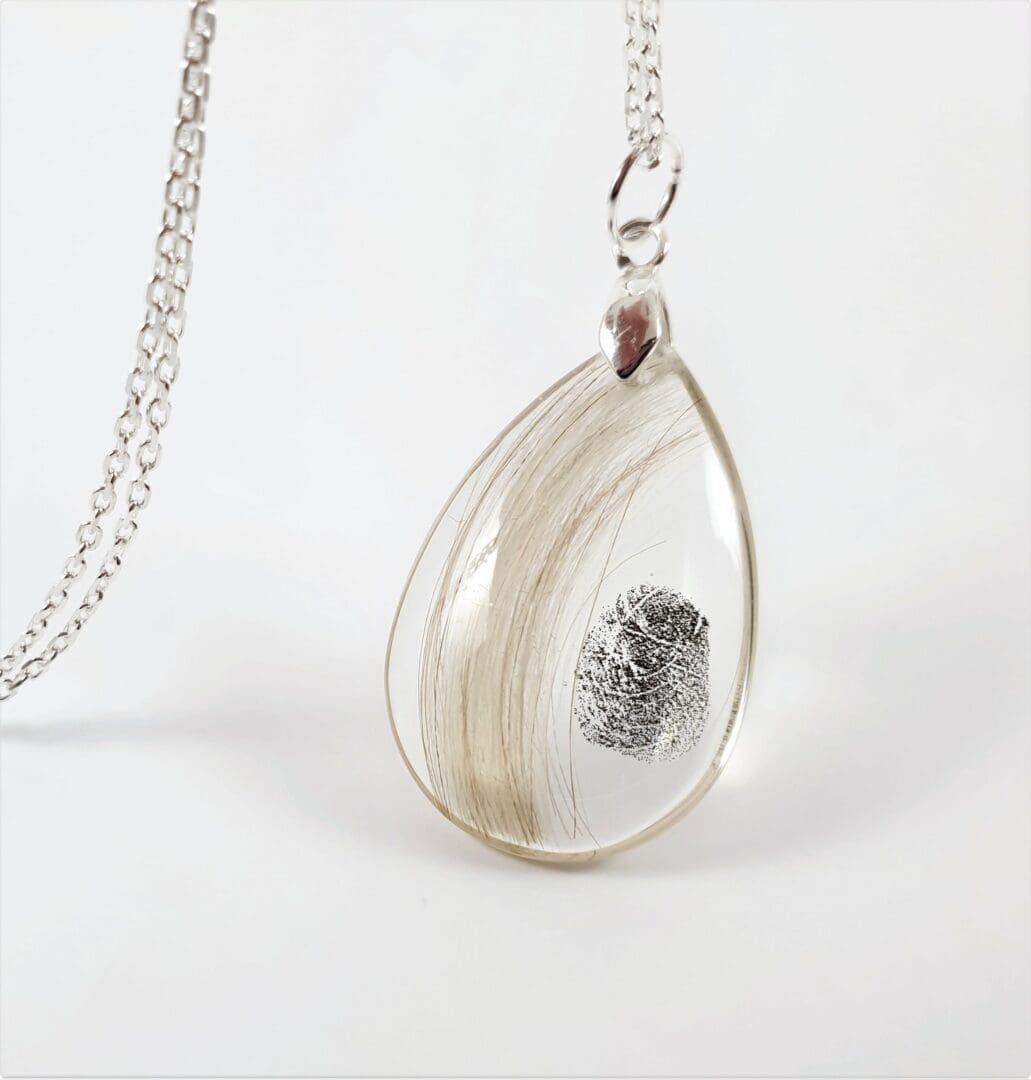 Lock of Hair and Fingerprint Keepsake Necklace - Custom Resin Memorial Jewellery - Image 6