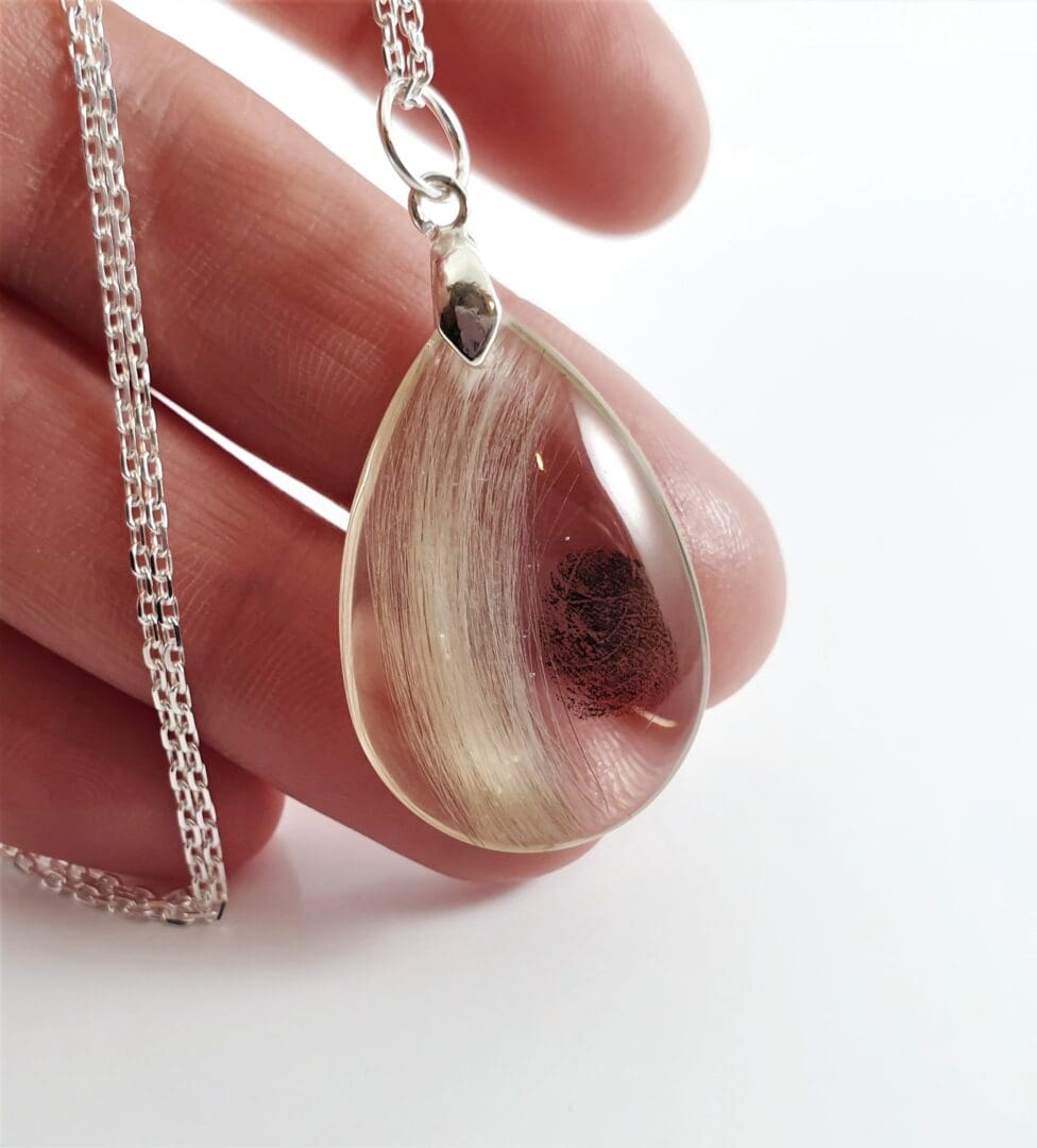 Lock of Hair and Fingerprint Keepsake Necklace - Custom Resin Memorial Jewellery - Image 7