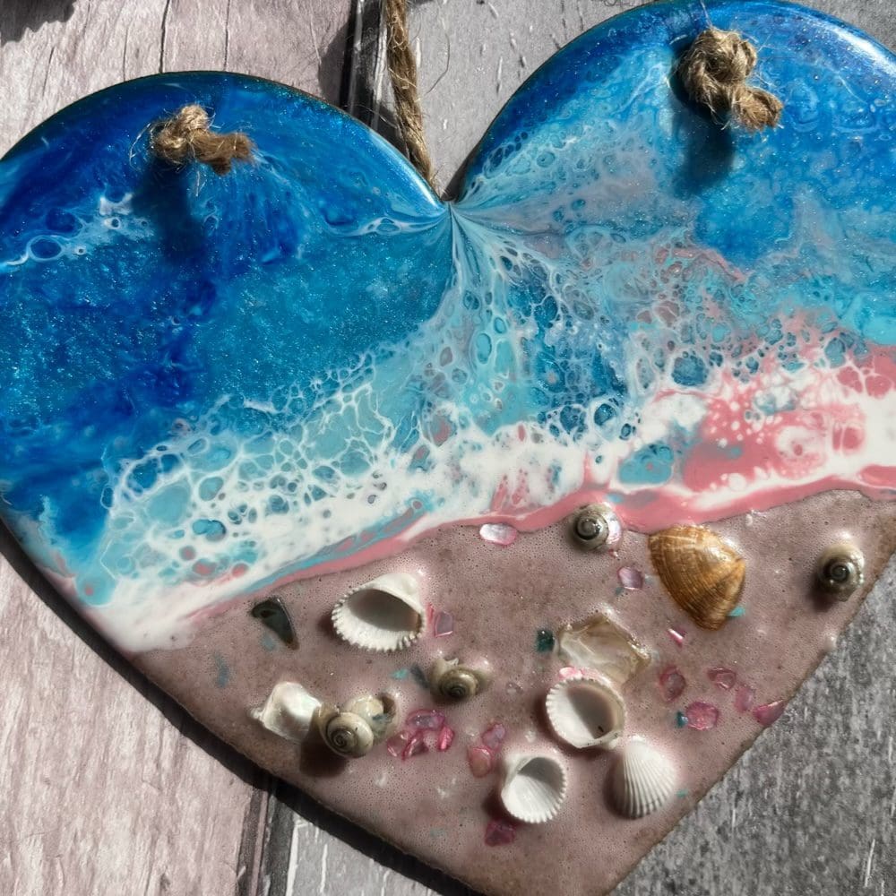 Medium sunrise beach hanging hearts - Image 4