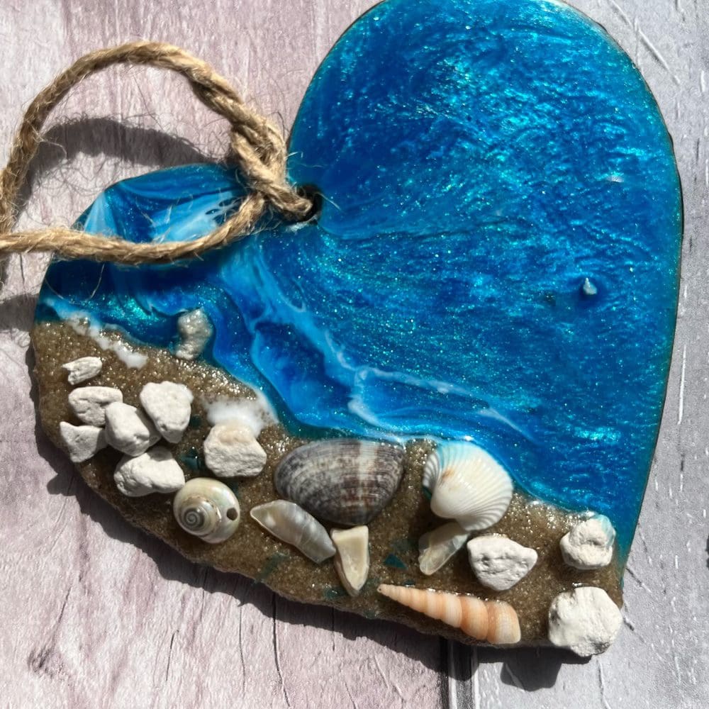 Small hanging beach heart - Image 3