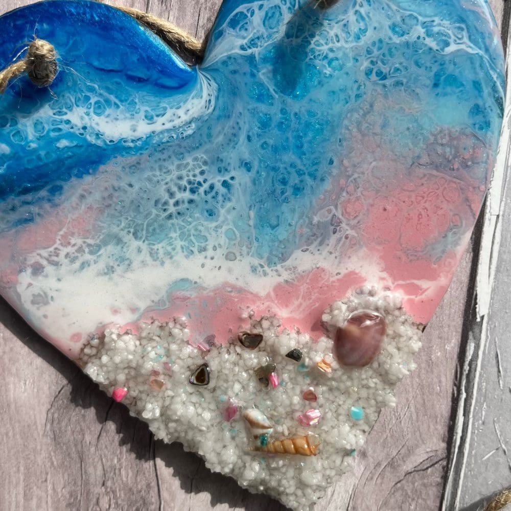 Medium sunrise beach hanging hearts - Image 3