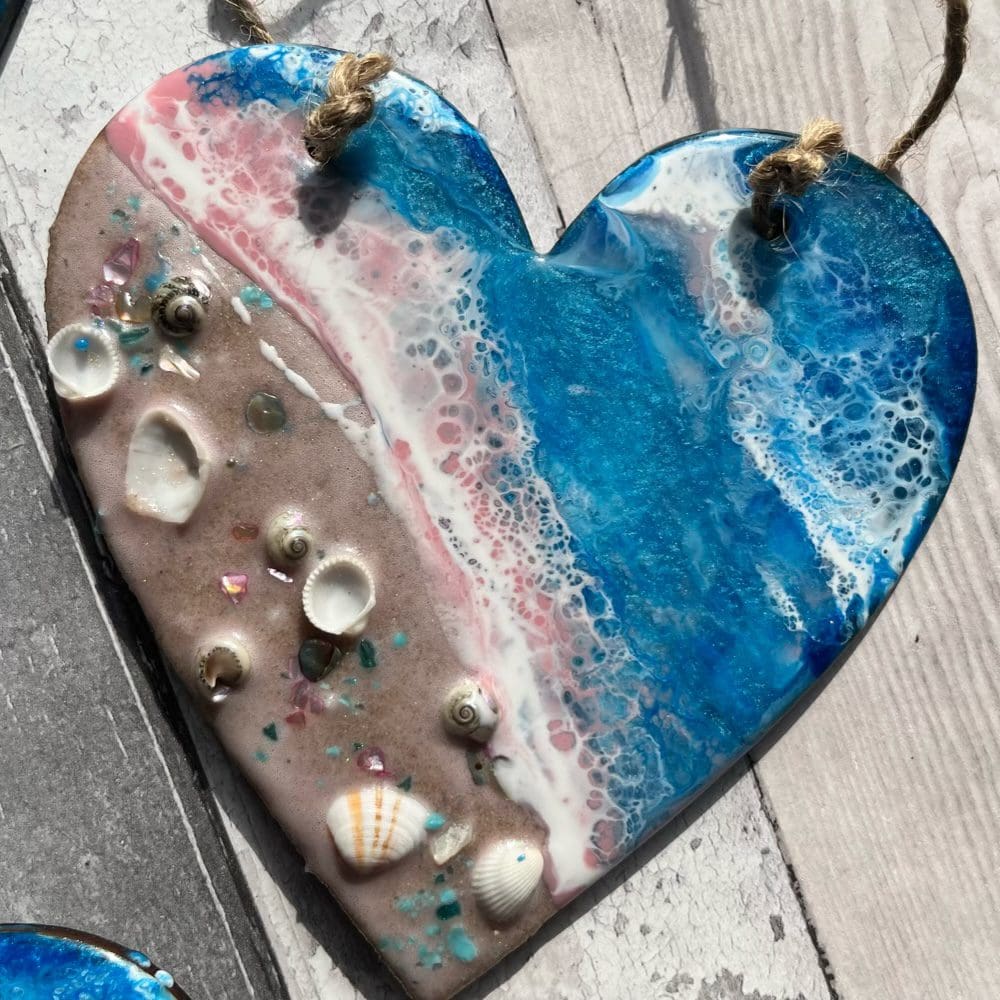 Medium sunrise beach hanging hearts - Image 8