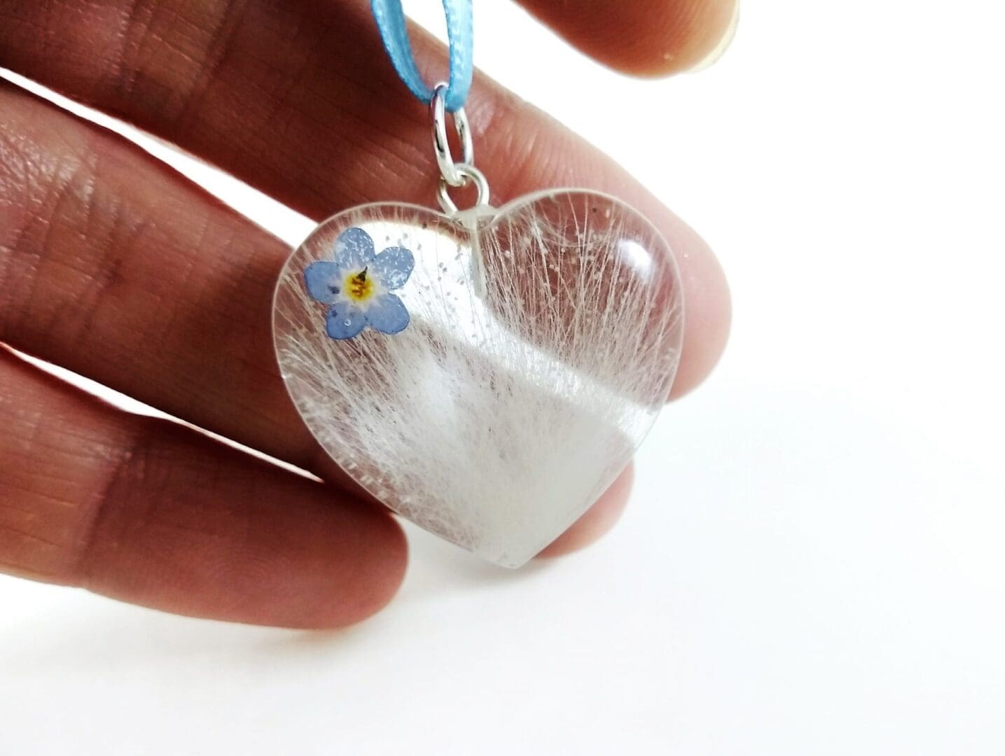 Clear Resin Heart Hair Keepsake with Forget Me Not Flower - Image 3