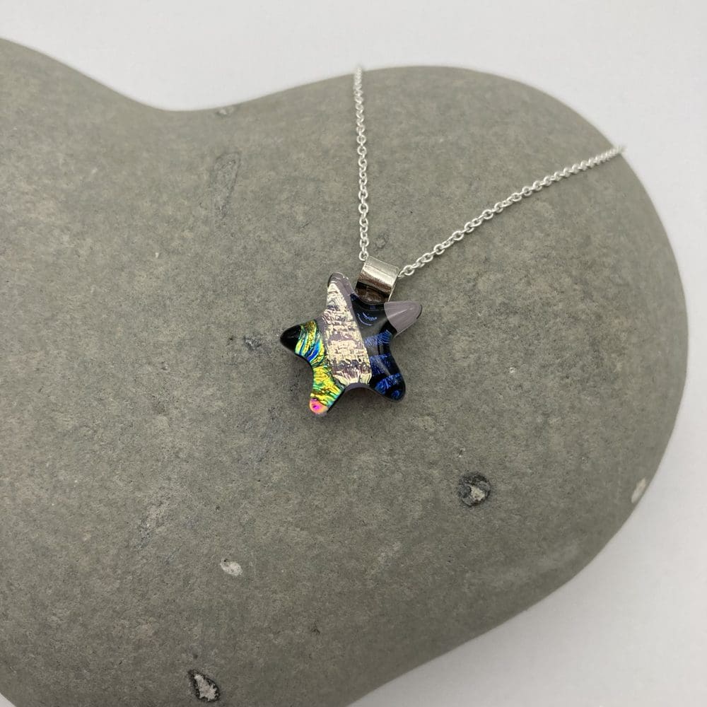 Small star shaped dichroic glass necklace - Image 5