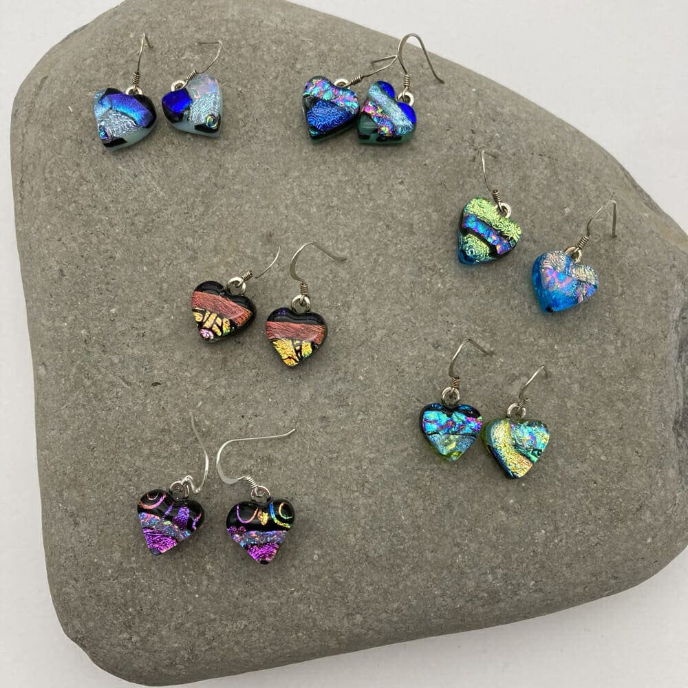 Heart shaped dangly dichroic glass earrings - Image 6