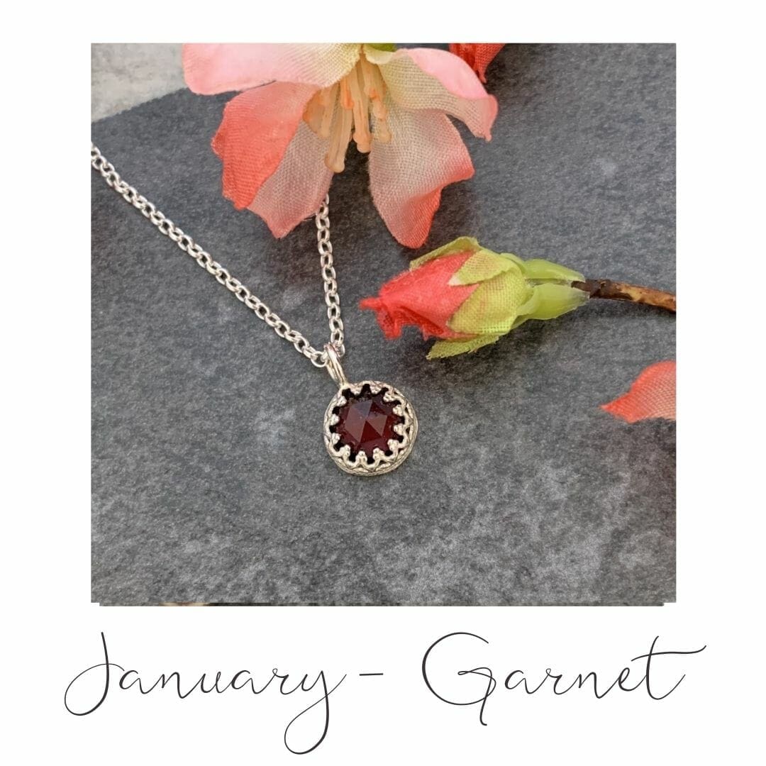 January birthstone Garnet