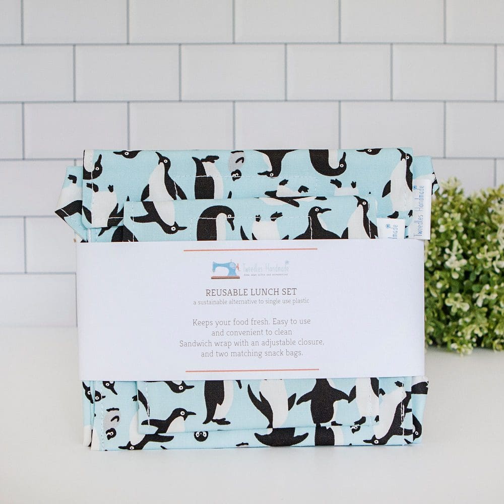 Reusable Lunch set with sandwich wrap and snack bags - Penguins - Image 3