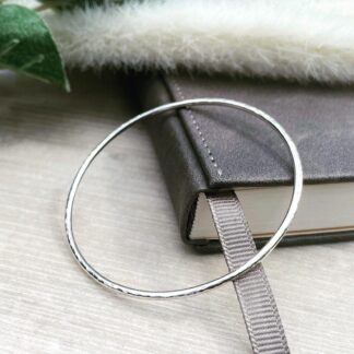 Silver bangle