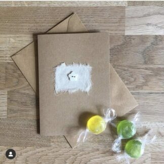 flower-and-mulberry-paper-card-with-hand-stitched-button-1
