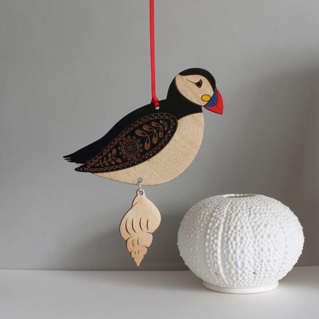 Wooden Puffin Hanging Decoration with Shell - Hand Painted - Image 3