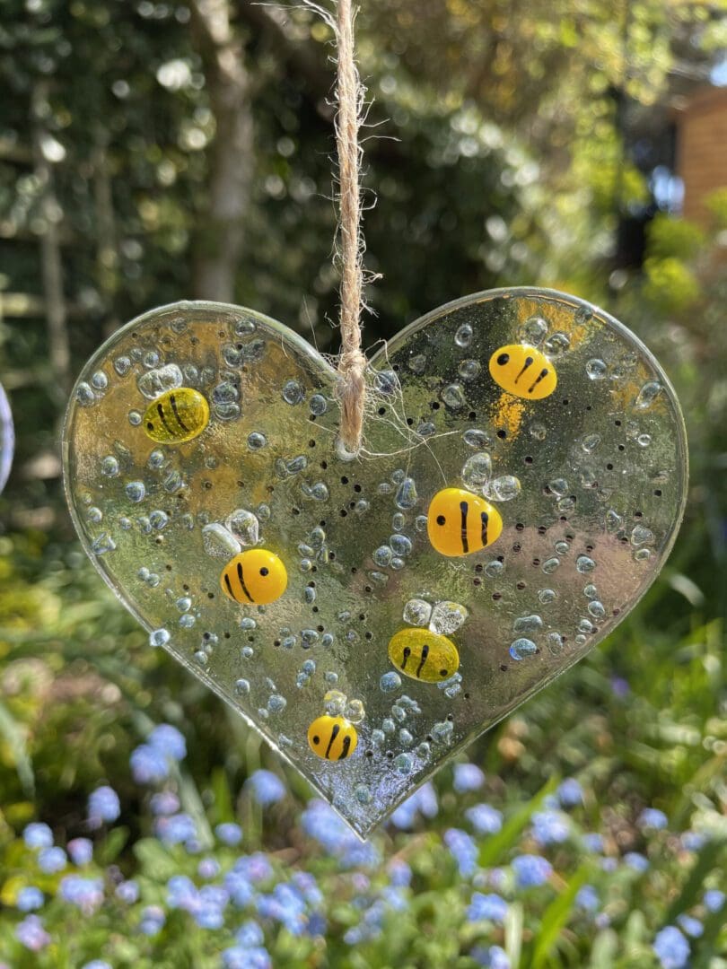 Bees heart hanger-ladybug heart hanger-buzzy bees hanging heart-red ladybirds heart hanging-gardeners friends-unique gift ideas-summer