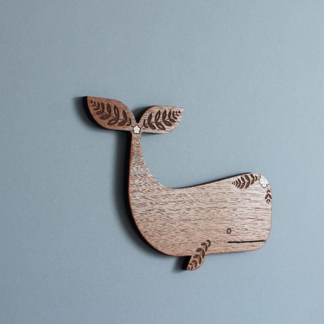 Walnut Whale Wall Hanging with Floral Detail - Image 3