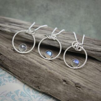 willow and twigg Twisted Silver Circle and Labradorite Pendant Necklace 01