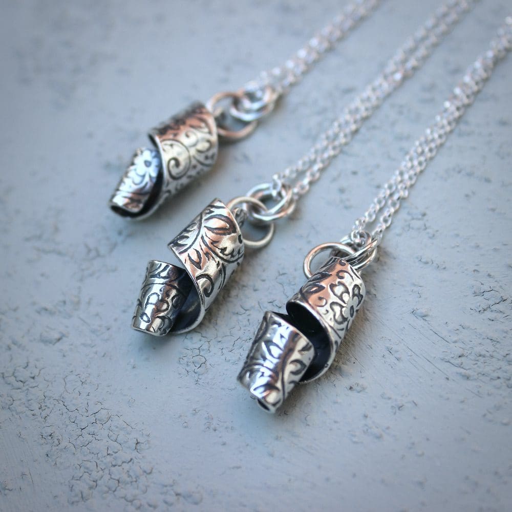 willow and twigg sterling silver scroll pendant necklace