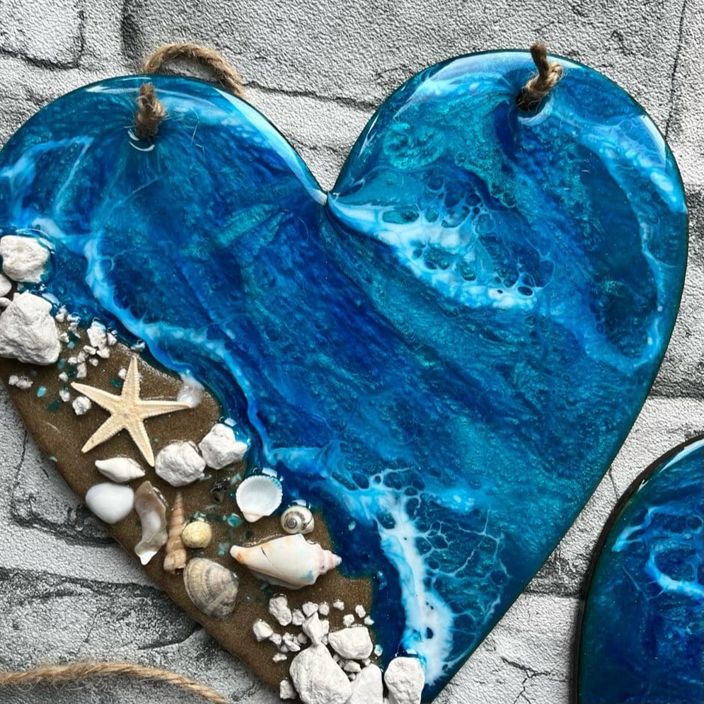 Large hanging beach heart - Image 7