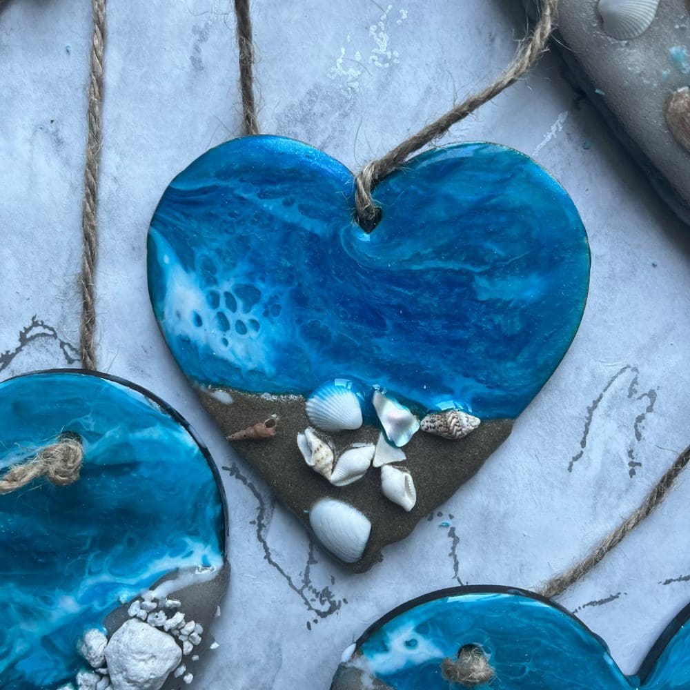 Small hanging beach heart - Image 7