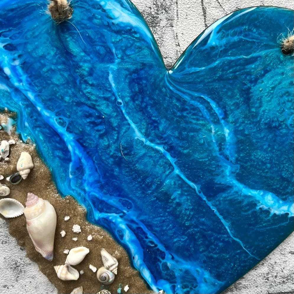 Large hanging beach heart - Image 2
