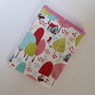 Child cover for kindle ereader
