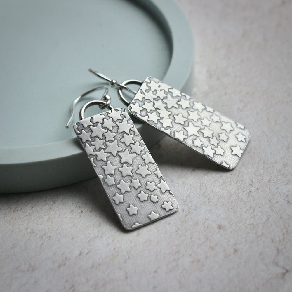 willow and twigg cascading stars silver rectangular drop earrings
