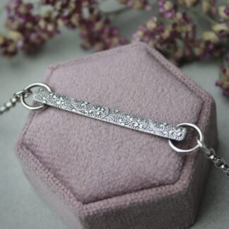 willow and twigg 'raise the bar' silver pendant necklace 01