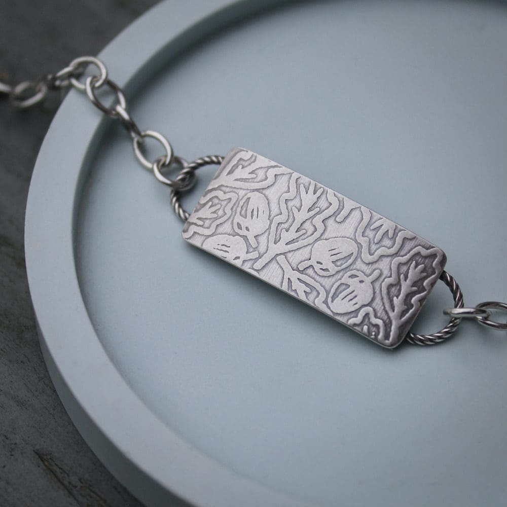 willow and twigg silver oak leaf pattern rectangular bracelet