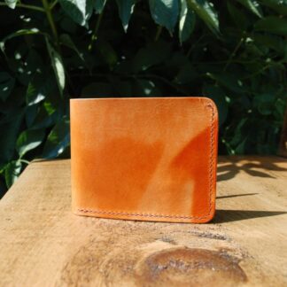 Handmade Italian fluid oil leather bifold modern wallet