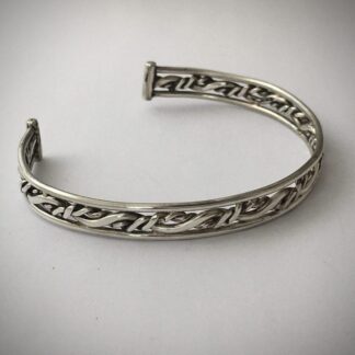 Silver weave bangle